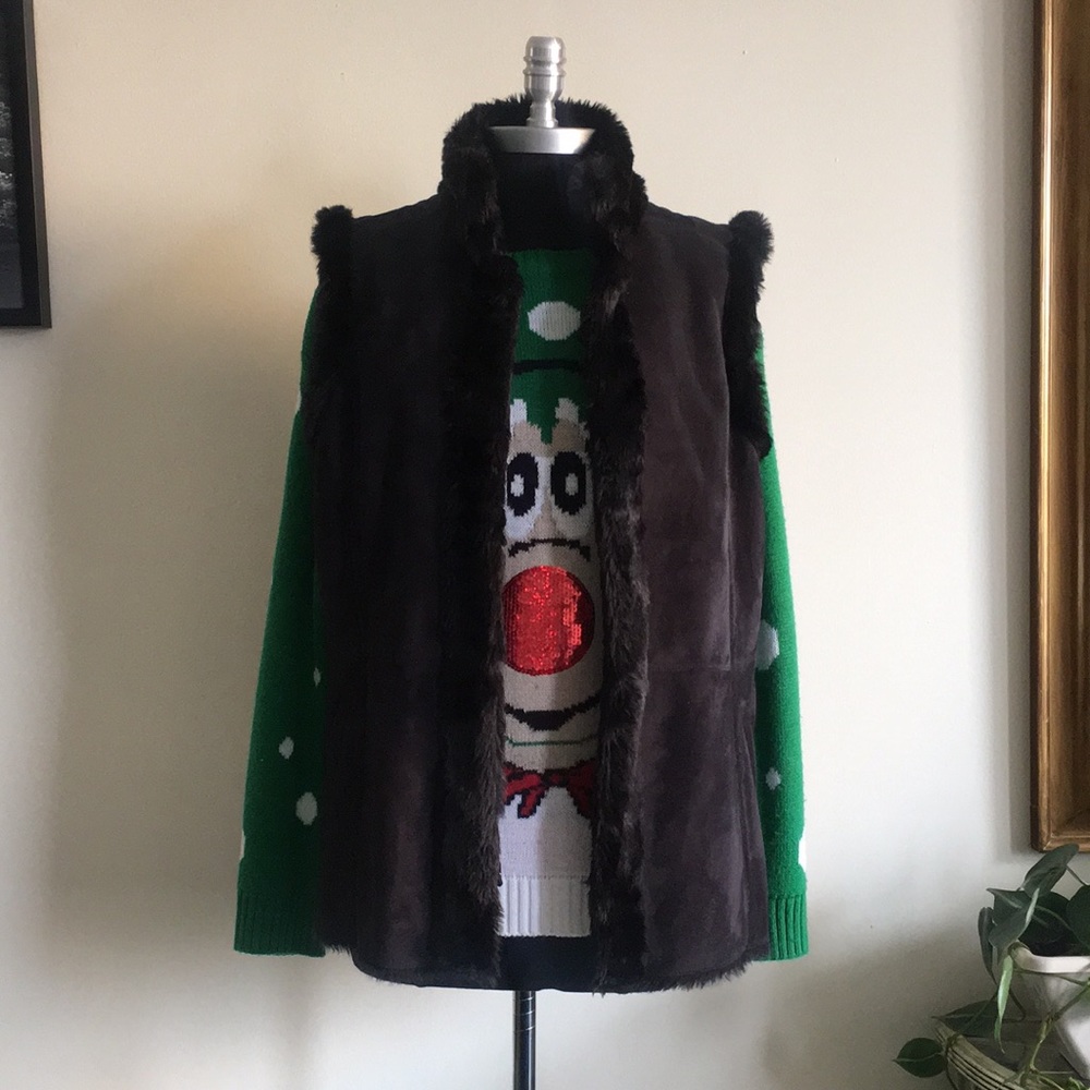 Vestivus for the Rest of Us! Vegan Suede Faux Fur Hip Length Vest Size XL